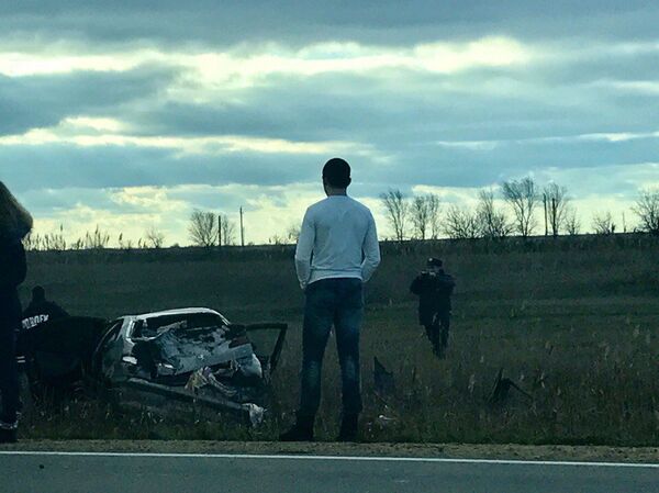 В степном Крыму иномарка улетела в кювет и опрокинулась В степном Крыму иномарка улетела в кювет и опрокинулась