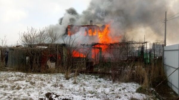 Пожар в дачном доме в Щелкино Ленинского района