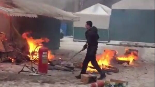 Пожар на рынке Привоз в Симферополе