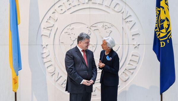 Президент Украины Петр Порошенко и глава Международного валютного фонда (МВФ) Кристин Лагард во время встречи