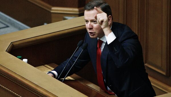 Лидер фракции Радикальной партии Олег Ляшко выступает на заседании Верховной рады Украины в Киеве.