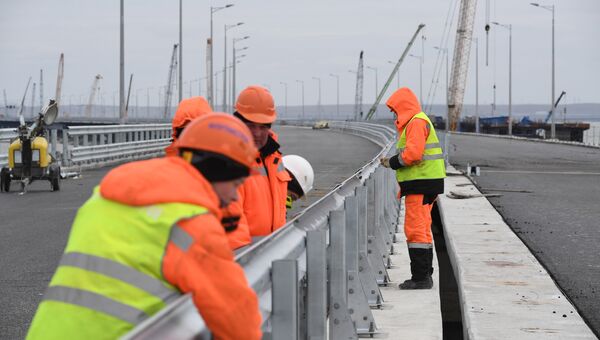 Видео готовности автодорожной части Крымского моста. 23 марта 2018