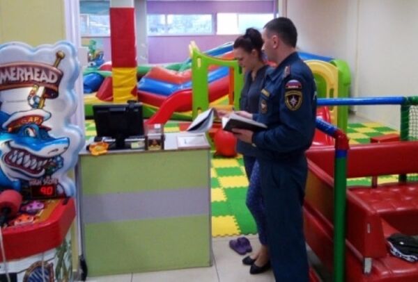 Проверка пожарной безопасности в местах массового пребывания людей в Керчи Проверка пожарной безопасности в местах массового пребывания людей в Керчи