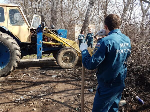 Уборка свалки в Крыму Уборка свалки в Крыму