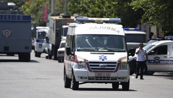 Автомобиль скорой помощи в Ереване