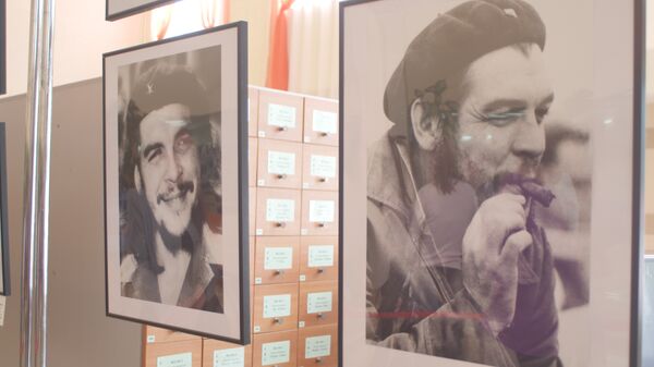 Выставка Эрнесто Че Гевара. Путь Свободы, которая открылась в библиотеке им. Франко в Симферополе