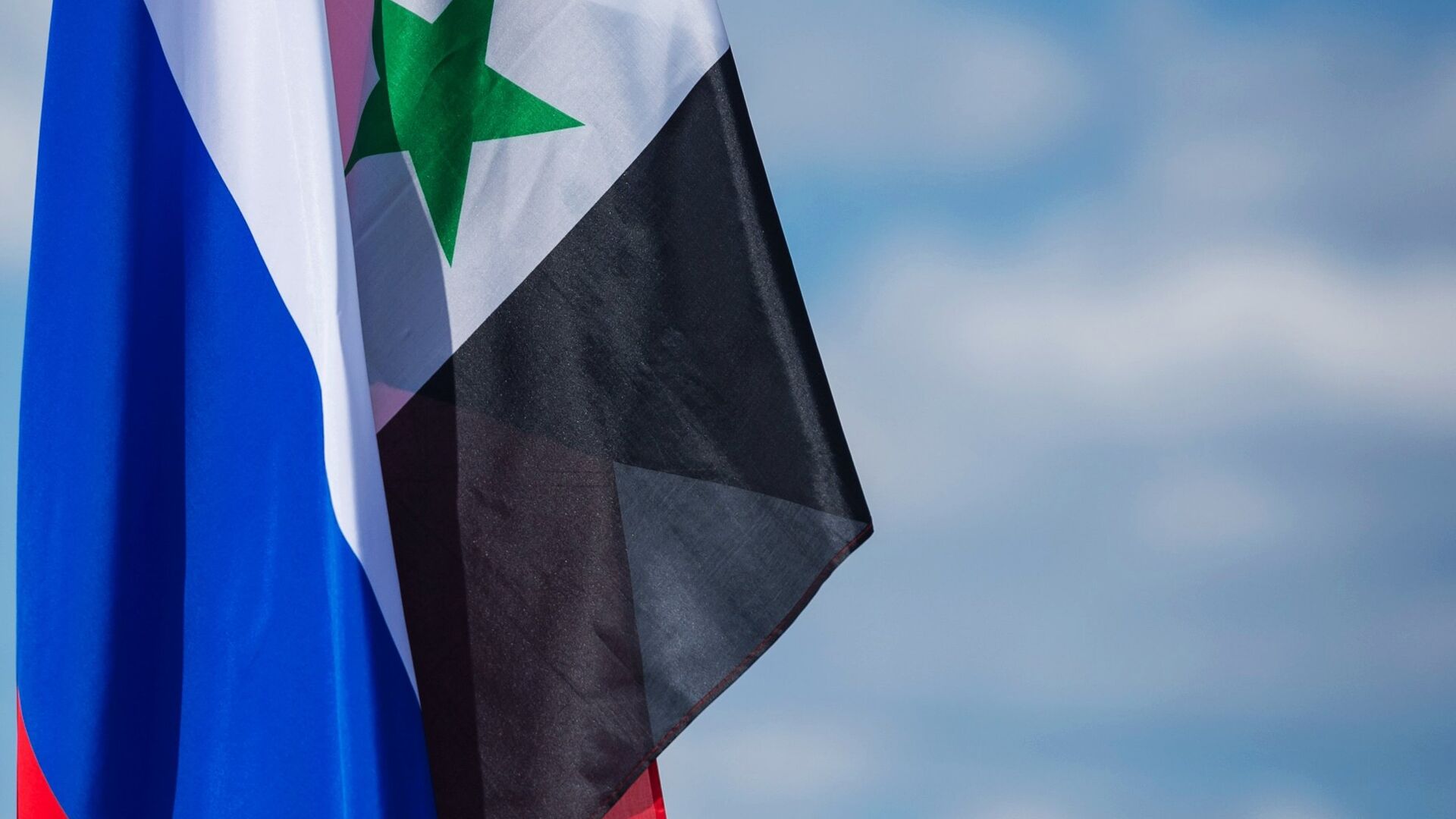 Флаги Сирии и России  - РИА Новости, 1920, 05.06.2024