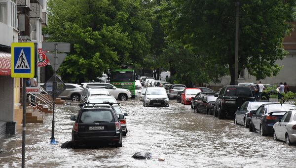 Видео дождя в Симферополе. 8 мая 2018