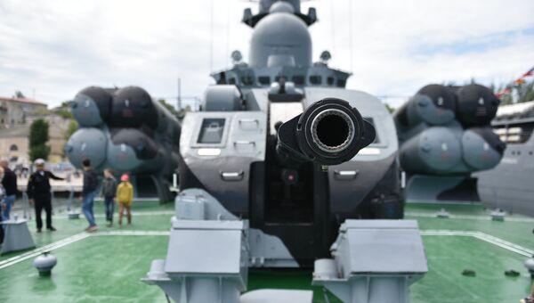 Выставка военных кораблей в Севастополе в честь празднования 235-летия Черноморского флота