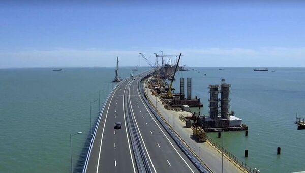 Видео автодорожной части Крымского моста