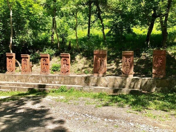 Территория армянского монастыря Сурб-Хач в Крыму Территория армянского монастыря Сурб-Хач в Крыму