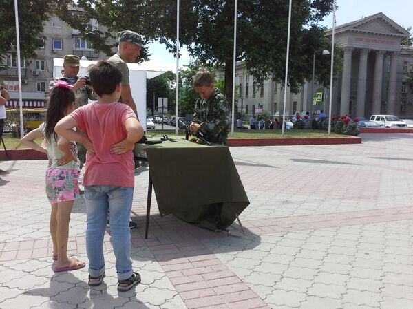 Военно-патриотические старты в рамках празднования Дня молодежи Военно-патриотические старты в рамках празднования Дня молодежи
