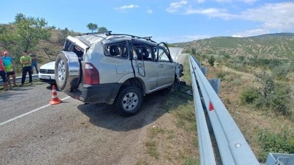 ДТП трассе Судак-Алушта с участием автомобилей Mitsubishi Pajero и Toyota Сorolla. 4 июля 2018 ДТП трассе Судак-Алушта с участием автомобилей Mitsubishi Pajero и Toyota Сorolla. 4 июля 2018