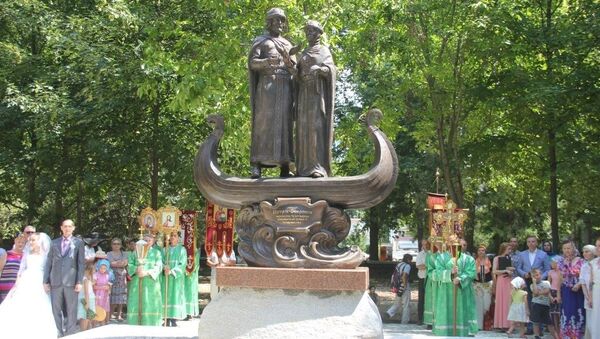 Памятник Святым Благоверным князю Петру и княгине Февронии в Симферополе
