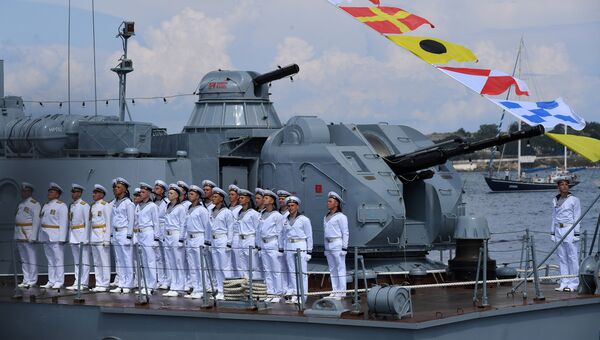Генеральная репетиция парада кораблей в честь Дня ВМФ России в Севастополе