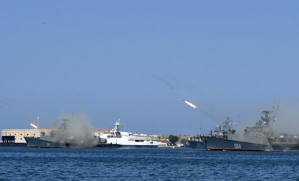 Празднование Дня ВМФ России в Севастополе