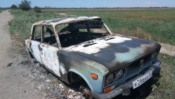 Сгоревший автомобиль в селе Октябрьское Красногвардейского района