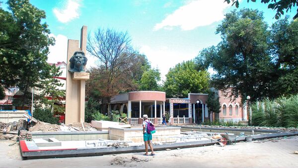 Реконструкция нового светомузыкального фонтана в Евпатории