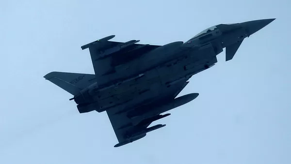 Истребители НАТО Eurofighter Typhoons