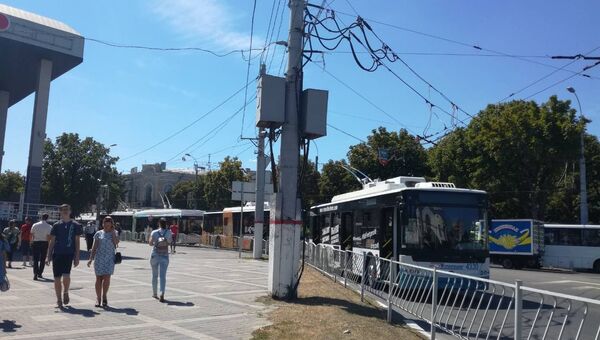Троллейбусы остановились в центре Симферополя. 17 августа 2018