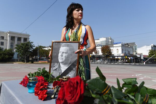 Траурные мероприятия, посвященные памяти главы Донецкой народной республики Александра Захарченко. Симферополь, 01.09.2018 года Траурные мероприятия, посвященные памяти главы Донецкой народной республики Александра Захарченко. Симферополь, 01.09.2018 года