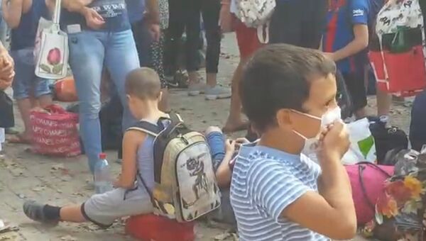 Детям тяжело дышать. Ситуация вокруг выбросов с химзавода в Армянске