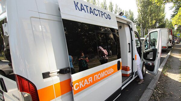Автомобиль скорой помощи в Донецке. Архивное фото