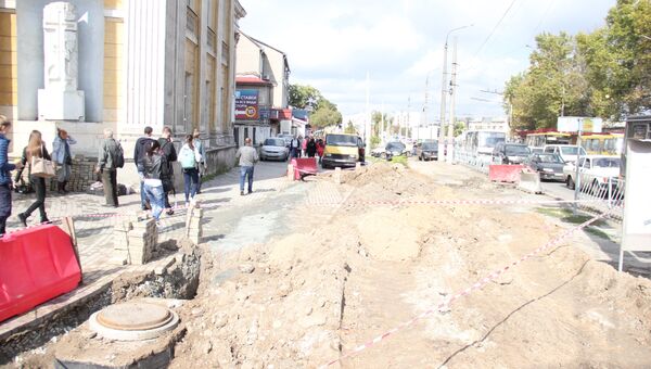 Капитальный ремонт дороги на улице Козлова в Симферополе