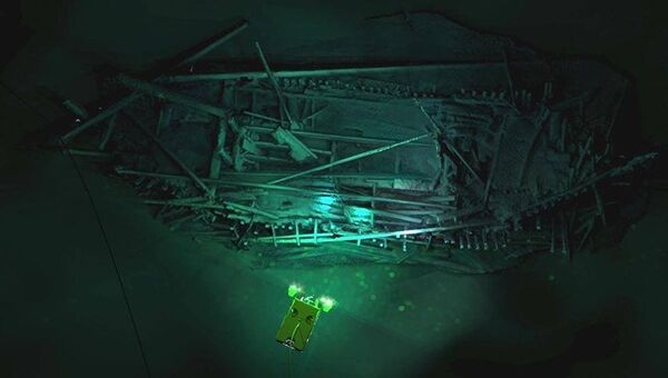 Изображение пролежавшего на дне Черного моря корабля, созданное с помощью техники 3D-съемки