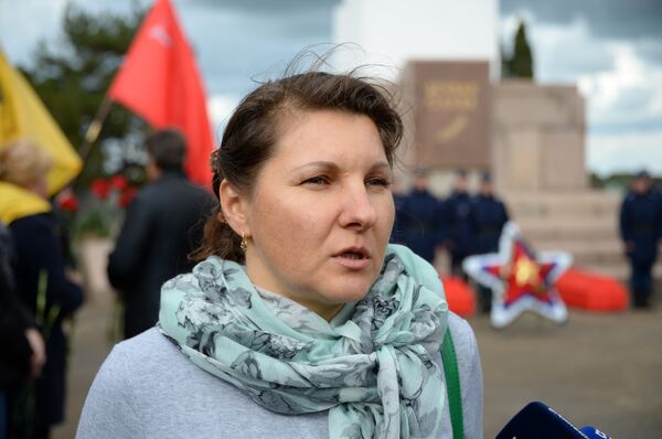 Наталья Асеева - внучатая племянница старшего сержанта Ивана Иевлева, который погиб при обороне Севастополя Наталья Асеева - внучатая племянница старшего сержанта Ивана Иевлева, который погиб при обороне Севастополя