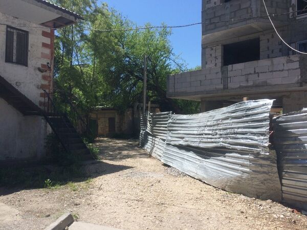 Строительная компания незаконно заняла более 1 тыс кв м муниципальной земли в центре Симферополя Строительная компания незаконно заняла более 1 тыс кв м муниципальной земли в центре Симферополя