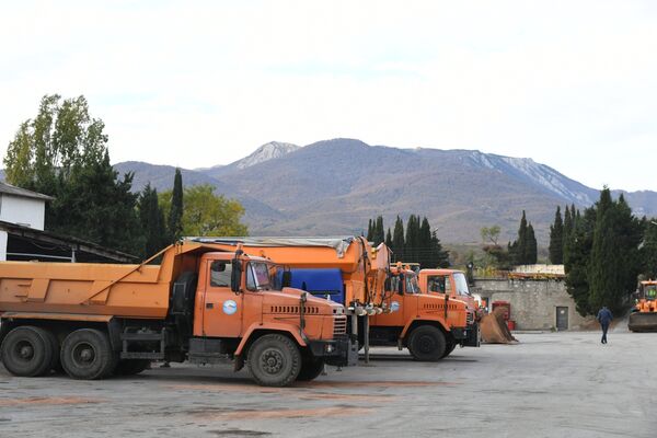 Дорожная техника ГУП РК Крымавтодор Дорожная техника ГУП РК Крымавтодор