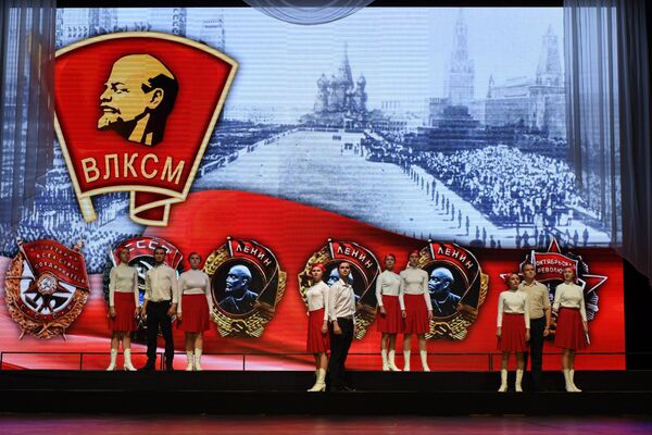 Празднование 100-летия ВЛКСМ в Крыму