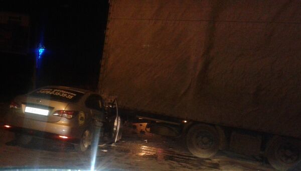 В Феодосии произошло ДТП с участием грузовика и легкового автомобиля