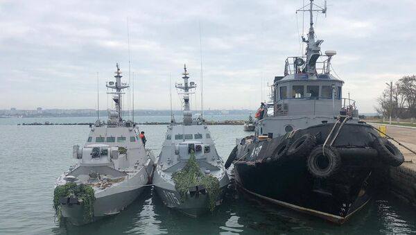 Задержанные корабли ВМС Украины в порту Керчи. 26 ноября 2018