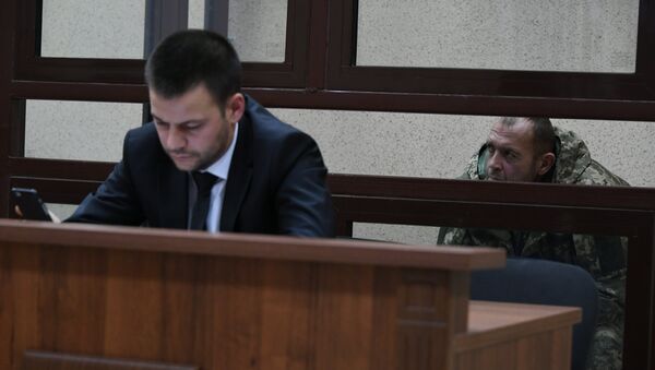 Задержанный украинский моряк Юрий Будзыло в зале суда Киевского района Симферополя. 27 ноября 2018