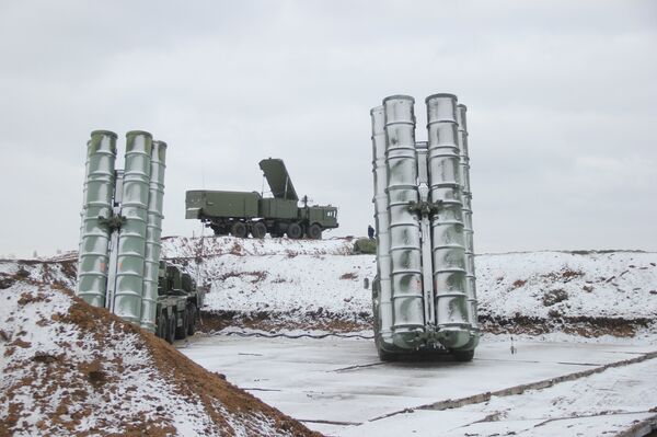  В Джанкое на боевое дежурство заступил дивизион зенитно-ракетных комплексов С-400 Триумф   