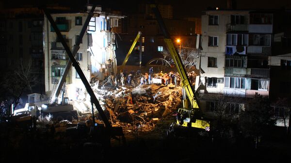 Ликвидация последствий взрыва жилого дома в Евпатории 24.12.2008 года