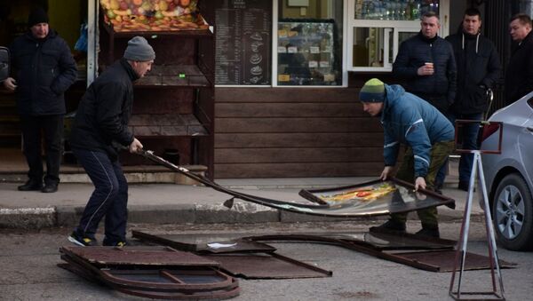 Демонтаж незаконного кафе на улице Московская в Ялте