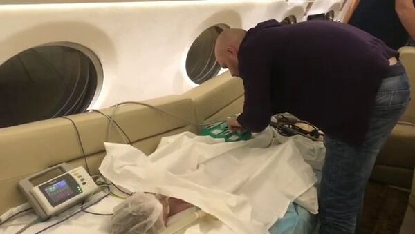 Спасатели извлекли живого ребенка из-под обломков дома в Магнитогорске Спасатели извлекли живого ребенка из-под обломков дома в Магнитогорске