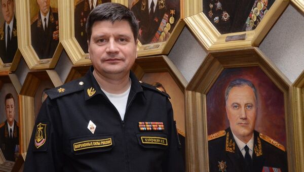 Заместитель командующего Черноморским  флотом по военно-политической работе контр-адмирала Игорь Курочкин