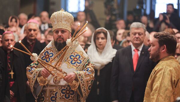 Интронизация главы новой церкви Украины Епифания в Софийском соборе в Киеве