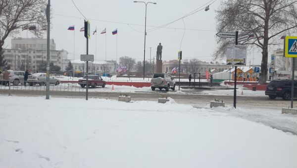 Снег в Симферополе. 23 февраля 2019