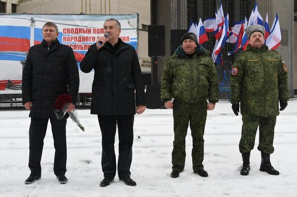 Празднование в Симферополе Дня защитника Отечества и пятой годовщины со дня образования сводного полка Народного ополчения РК Празднование в Симферополе Дня защитника Отечества и пятой годовщины со дня образования сводного полка Народного ополчения РК
