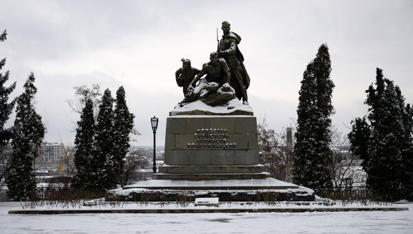 Снег в Севастополе. 23 февраля 2019