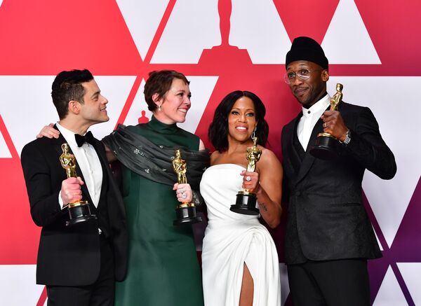 Рами Малек, Оливия Колман, Реджина Кинг и Махершала Али на вручении премии Оскар