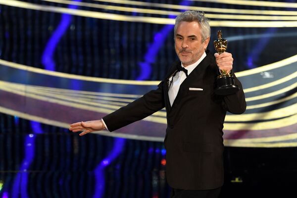 Альфонса Куарон завоевал Оскар за режиссуру и операторскую работу. Его Рома победила также в номинации Лучший фильм на иностранном языке
