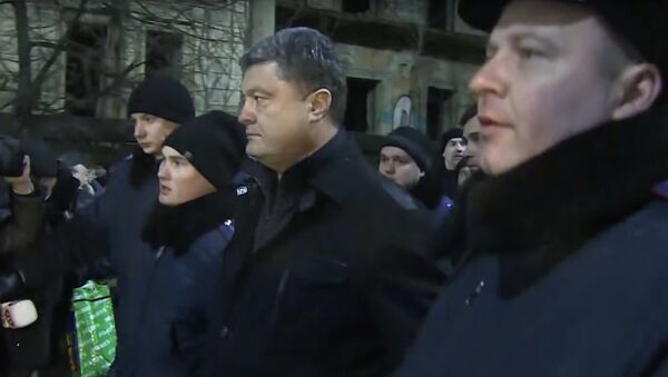 Видео визита Петра Порошенко в Крым в 2014 году