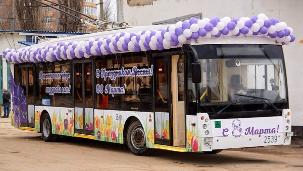 Праздничный троллейбус в честь 8 Марта, который будет запущен в Симферополе