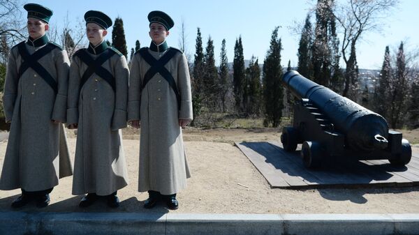 Курсанты в военной форме времен Крымской войны 1853-1856 годов